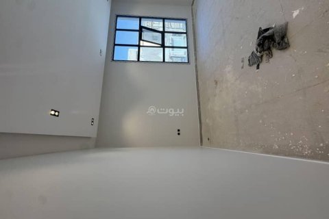 5 bedrooms Apartment in Riyadh, Saudi Arabia No. 69163 7