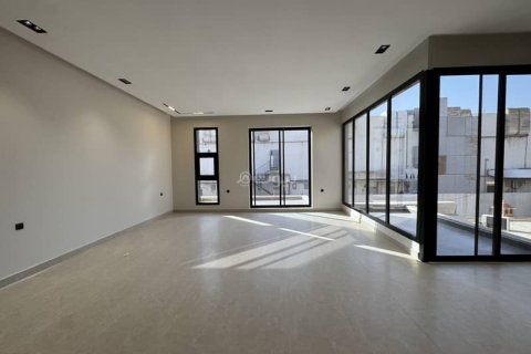 4 bedrooms Villa in Riyadh, Saudi Arabia No. 69164 18
