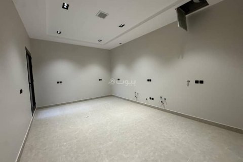 4 bedrooms Villa in Riyadh, Saudi Arabia No. 69164 14