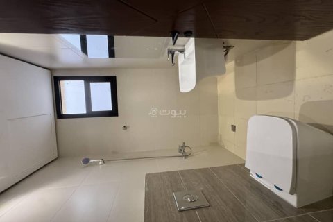 Villa de 5 dormitorios en Riyadh, Saudi Arabia No. 69165 14