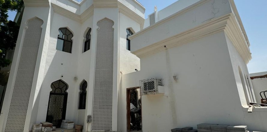 Villa de 5 chambres à Muscat, Oman No. 61434