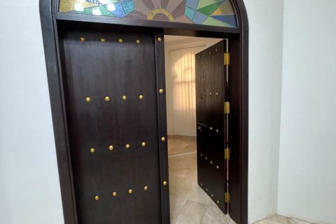 Villa de 5 chambres à Muscat, Oman No. 61434 3