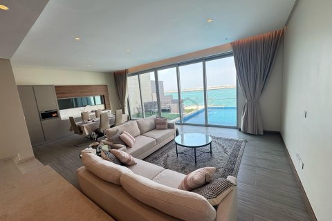 Villa de 4 dormitorios en Al Dair, Bahrain No. 61439 5