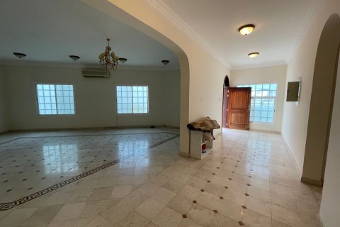 Villa de 2 chambres à Muscat, Oman No. 61435 4