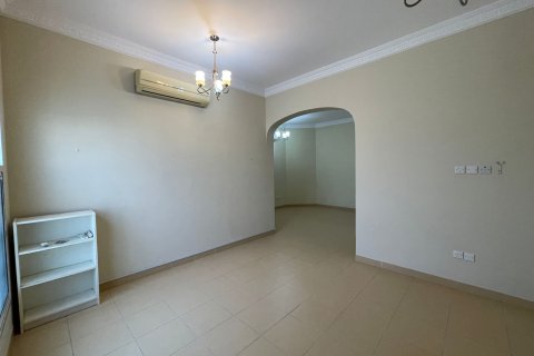Villa de 2 chambres à Muscat, Oman No. 61435 10