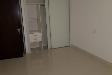 Apartment de 2 dormitorios en Bawshar, Oman No. 69233 3