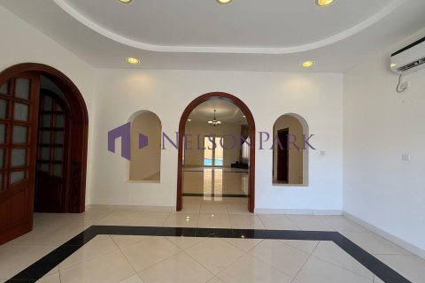 Villa de 6 chambres à Doha, Qatar No. 58314 8