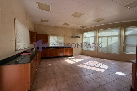 Villa de 6 chambres à Doha, Qatar No. 58314 12