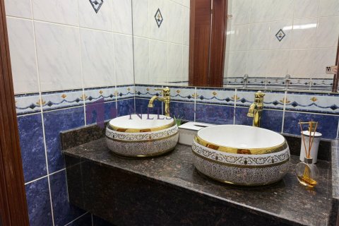 Villa de 6 chambres à Doha, Qatar No. 58314 14