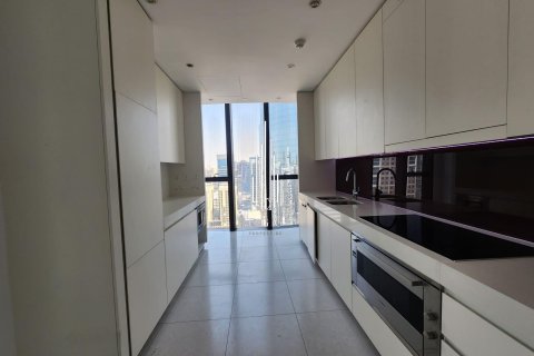 Apartment de 4 dormitorios en Corniche Road, UAE No. 34489 4