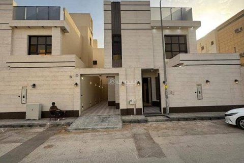 4 bedrooms Apartment in Riyadh, Saudi Arabia No. 67385