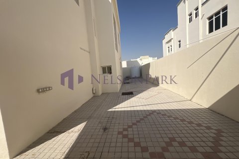 Villa de 5 dormitorios en Doha, Qatar No. 61006 4
