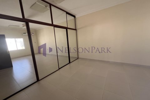 Villa de 5 dormitorios en Doha, Qatar No. 61006 15