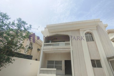 6 غرفة نوم  فيلا في الدوحة, Qatar رقم 60805