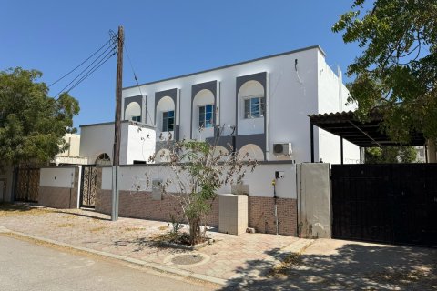 4 bedrooms Villa in As Sib, Oman No. 62654