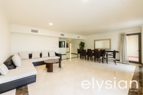 Apartment de 3 dormitorios en Murjan, UAE No. 64787 3