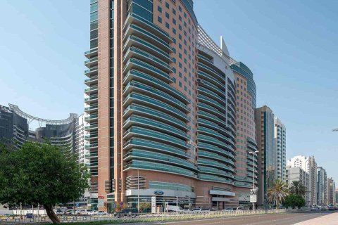 CRESCENT TOWER في Al Khalidiya, الإمارات العربية المتحدة رقم 69800