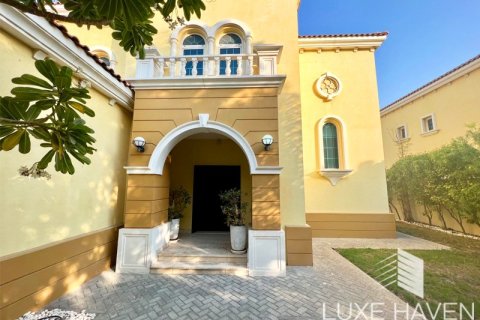 3 bedrooms Villa in Legacy, UAE No. 9443 4