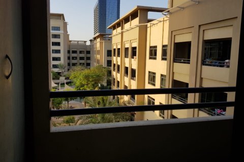 Квартира с 2 спальнями в Al Nakheel, ОАЭ №1527
