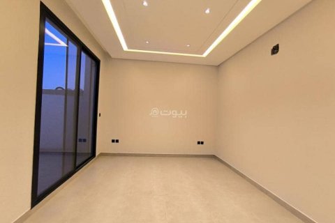 3 bedrooms Apartment in Riyadh, Saudi Arabia No. 62789 8