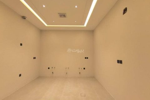 3 bedrooms Apartment in Riyadh, Saudi Arabia No. 62789 7