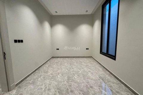 Villa de 4 chambres à Riyadh, Saudi Arabia No. 62784 24