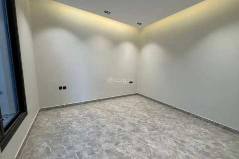 Villa de 4 chambres à Riyadh, Saudi Arabia No. 62784 30