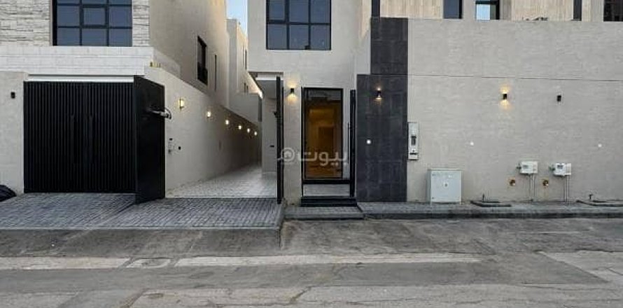 Villa de 4 chambres à Riyadh, Saudi Arabia No. 62784