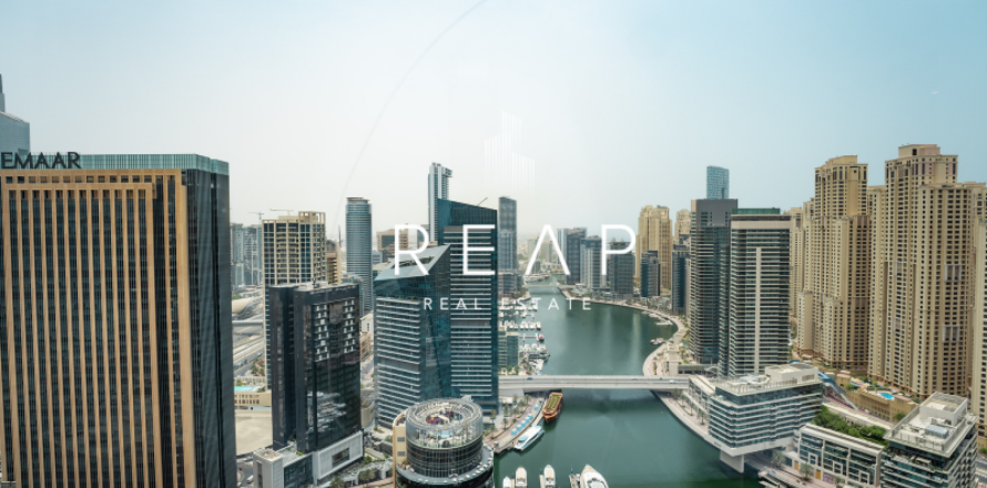 Appartement de 2 chambres à The Address Dubai Marina, UAE No. 28889