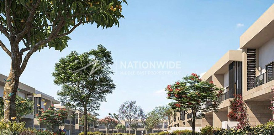 4 bedrooms Villa in Abu Dhabi, UAE No. 99193