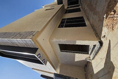 6 bedrooms Villa in Riyadh, Saudi Arabia No. 60395 3