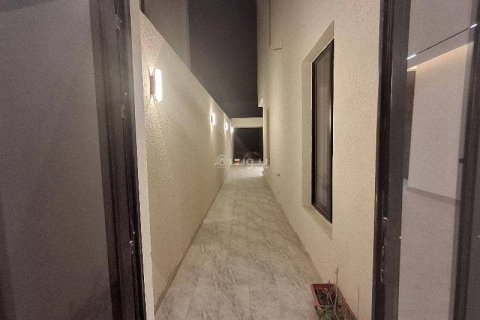 3 bedrooms Apartment in Riyadh, Saudi Arabia No. 60394 6