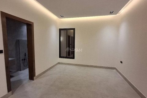 3 bedrooms Apartment in Riyadh, Saudi Arabia No. 60394 11