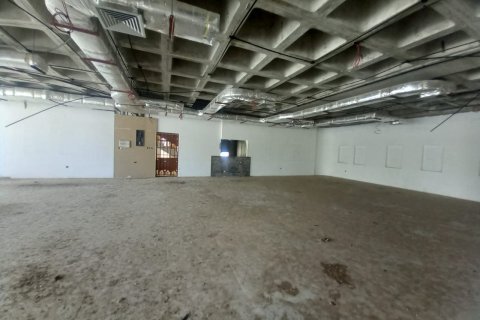 Commercial property de 850m² à Ruwi, Oman No. 54699 6