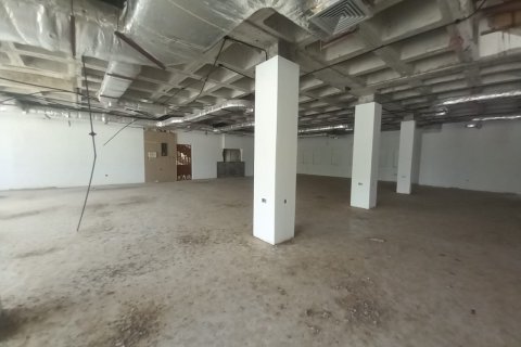 Commercial property de 850m² à Ruwi, Oman No. 54699 3