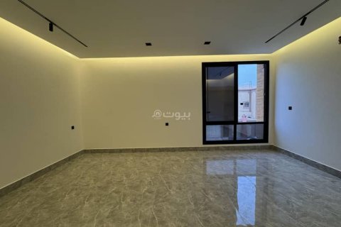 5 bedrooms Villa in Riyadh, Saudi Arabia No. 59897 31