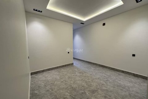 5 bedrooms Villa in Riyadh, Saudi Arabia No. 59897 27