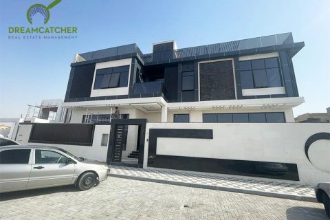 4 غرف نوم فيلا في عجمان, الإمارات العربية المتحدة رقم 23038