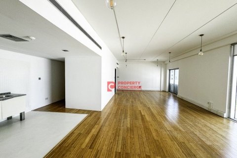 160m² Office in Dubai Media City, UAE No. 39711