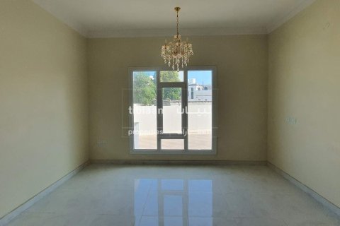 Villa de 5 dormitorios en As Sib, Oman No. 53732 6