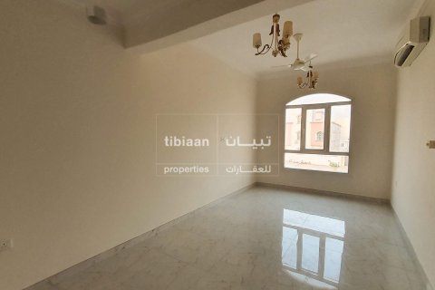 Townhouse de 6 dormitorios en As Sib, Oman No. 53733 9