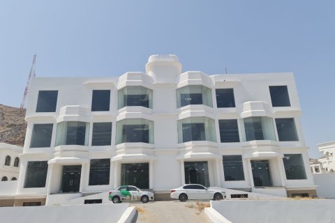 3550m² Building in Ruwi, Oman No. 54402