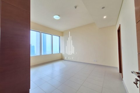 Apartment de 4 dormitorios en Corniche Road, UAE No. 36643 7