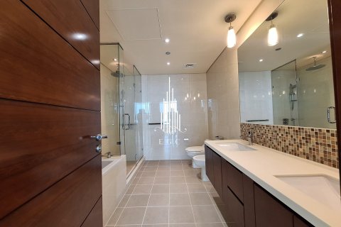Apartment de 4 dormitorios en Corniche Road, UAE No. 36643 24