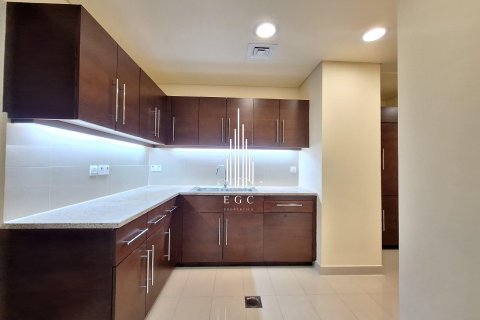 Apartment de 4 dormitorios en Corniche Road, UAE No. 36643 14