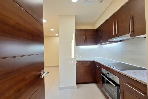 Apartment de 4 dormitorios en Corniche Road, UAE No. 36643 13