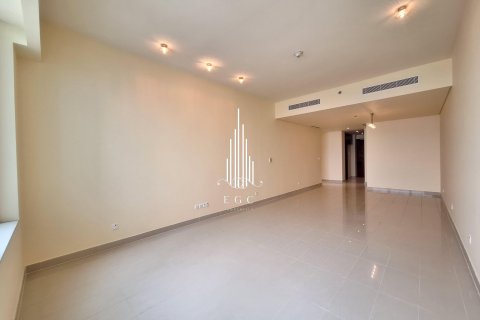 Apartment de 4 dormitorios en Corniche Road, UAE No. 36643 10