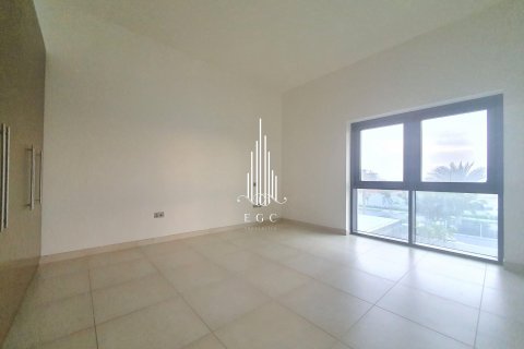5 bedrooms Villa on the Yas Island, UAE No. 20263 4