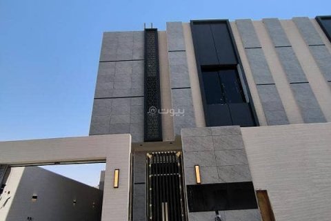 5 bedrooms Villa in Riyadh, Saudi Arabia No. 61735