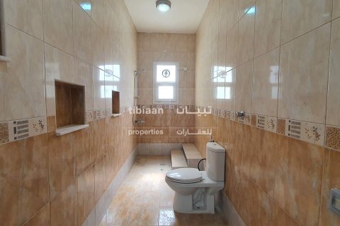 Villa de 500m² en As Sib, Oman No. 53856 9